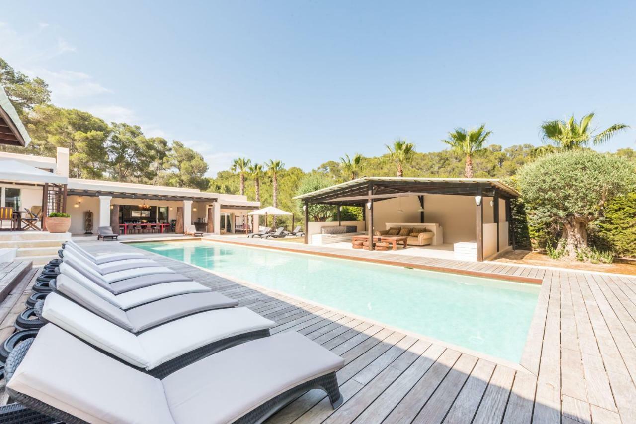 Oasis Villas Complex Кала-Лонга Экстерьер фото