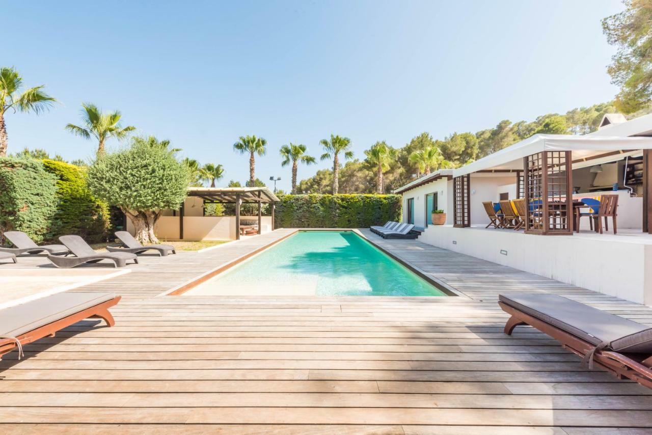 Oasis Villas Complex Кала-Лонга Экстерьер фото